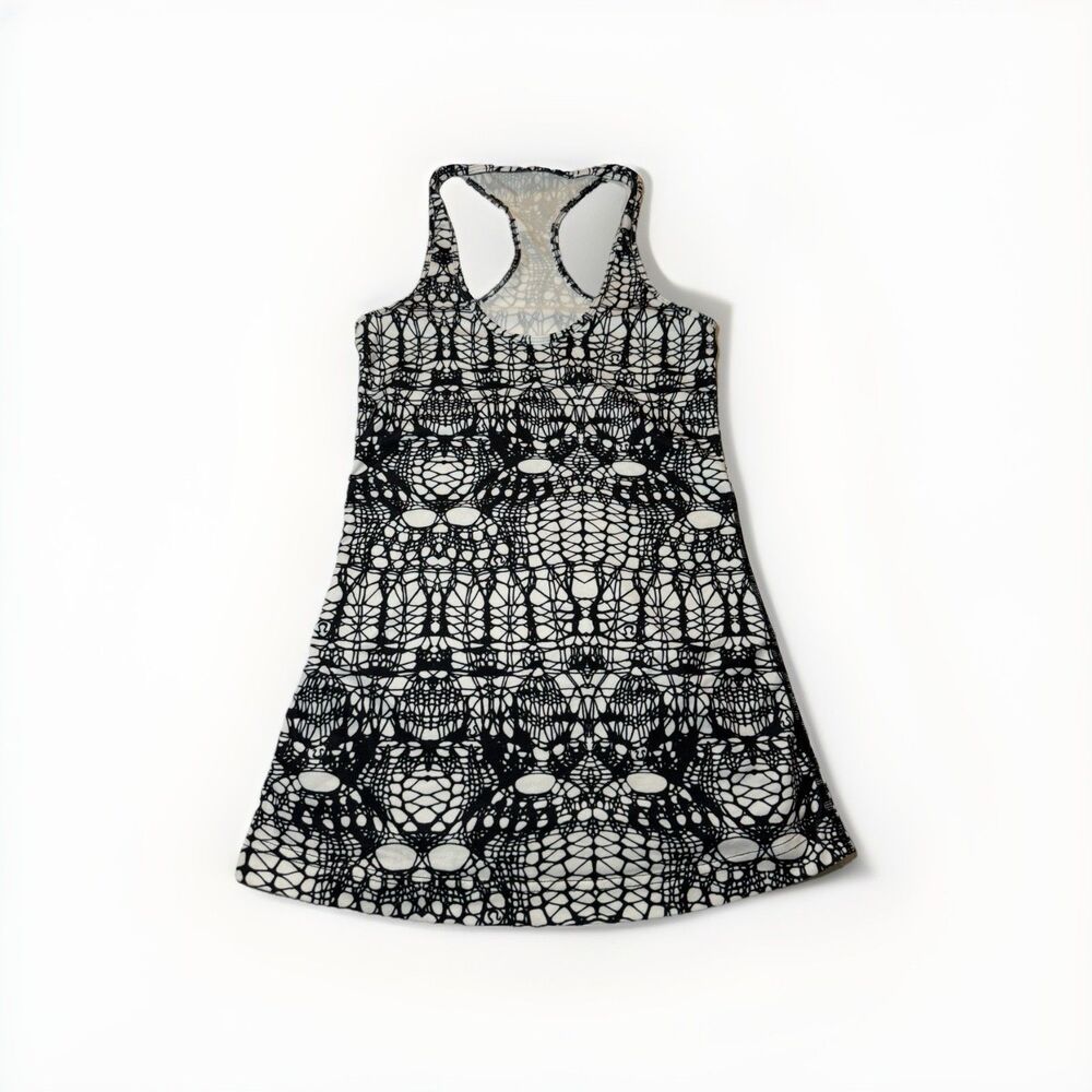 Lululemon Cool Racerback Tank Size 2 Black White Print Yoga Top
